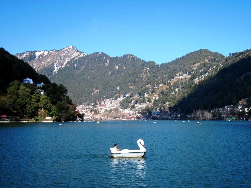 Beautiful Nainital Lake Uttarakhand